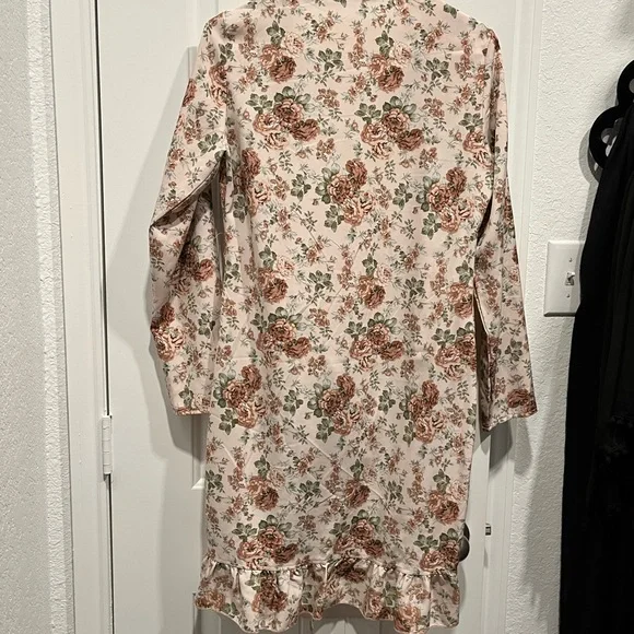 SHEIN Allover Floral Print Belted Ruffle Trim Wrap Hem Dress Size S - Picture 7 of 7